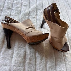 Canvas Front  double  leather strap shoes. Cork and wood 4”heel.   1”. In front